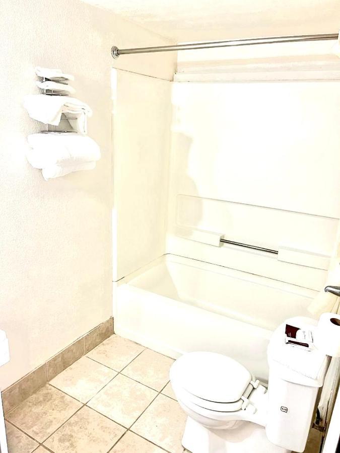 Vento Hotel Hutchinson Kültér fotó
